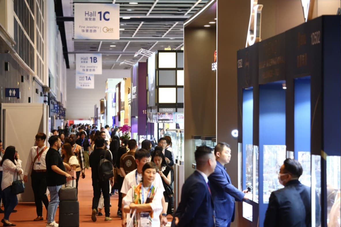 Hong Kong Jewellery Exhibition - Image 4