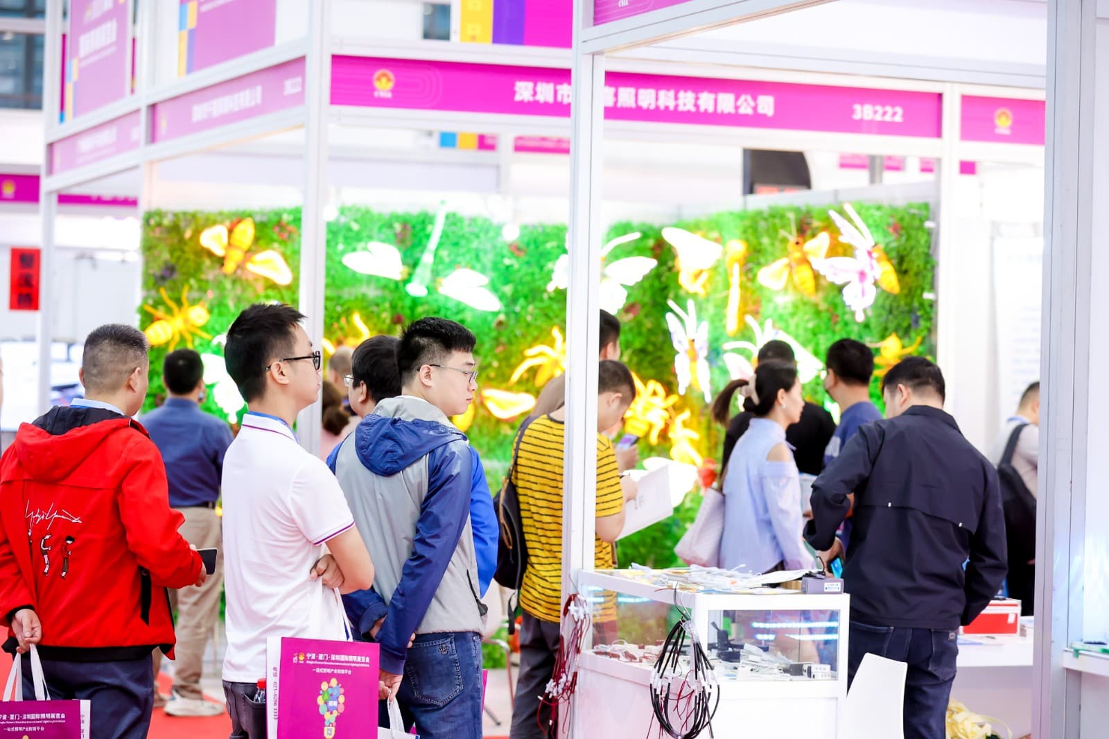 Yiwu International Lighting Exhibition - Image 4